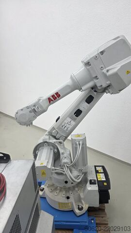 Robot industrial ABB ABB IRB 2600-12/1.85 Type B