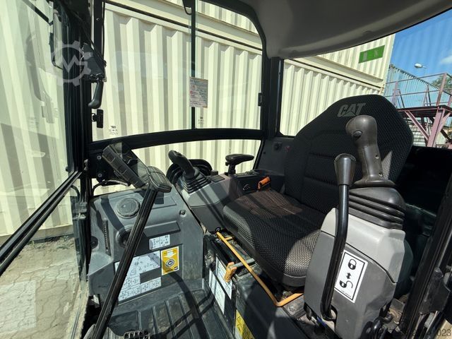 মিনি এক্সকেভেটর CATERPILLAR 302 CR / Powertilt / Deutsche Maschine