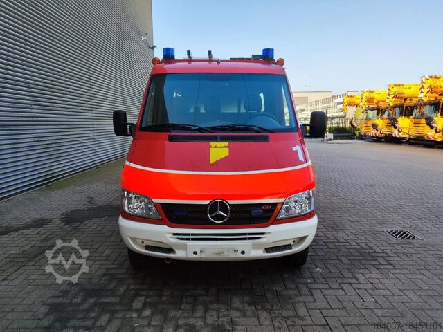 Löschfahrzeug Mercedes-Benz Sprinter 416 CDI 4x4