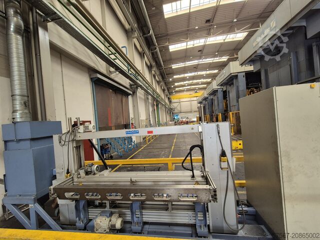 Board loader "STR 4" KUKA KR100 R3500 press