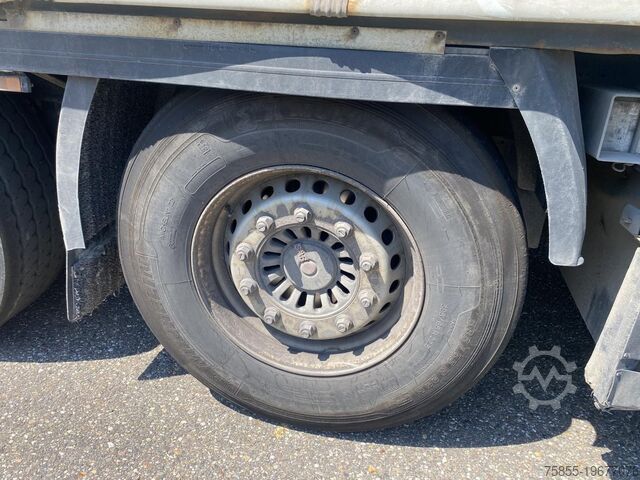 Schiebeplanen Krone SD Tautliner / SAF Axles / Discbrakes