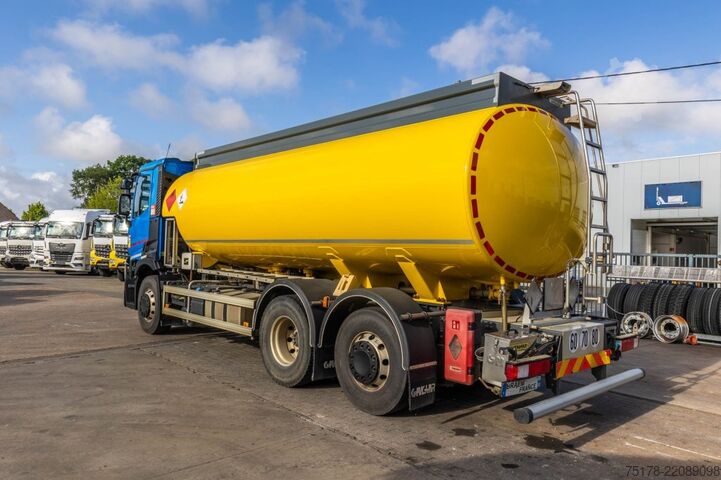 タンクローリー RENAULT T 380 +MAGYAR 19.000L/6COMP+INTARDER