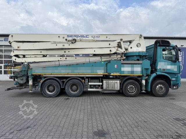 Автобетононасос MERCEDES-BENZ AROCS 3742 8x4 Euro 6 Sermac 5Z42