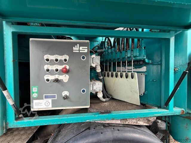 Автобетононасос MERCEDES-BENZ AROCS 3742 8x4 Euro 6 Sermac 5Z42