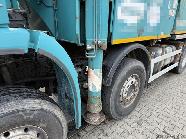 Автобетононасос MERCEDES-BENZ AROCS 3742 8x4 Euro 6 Sermac 5Z42