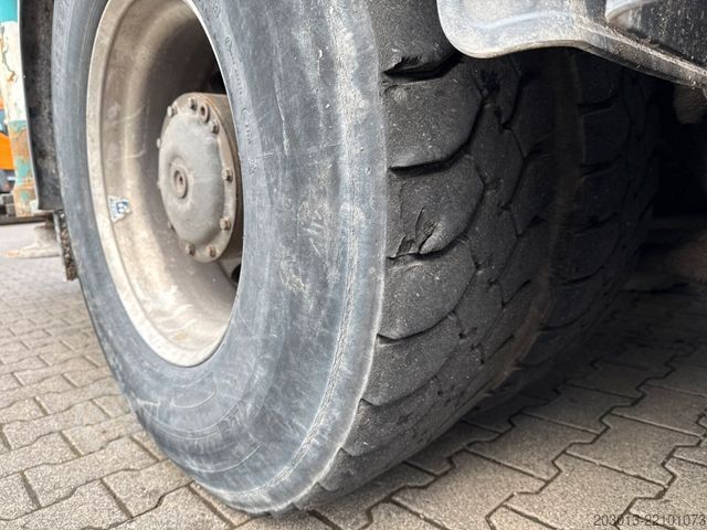 Автобетононасос MERCEDES-BENZ AROCS 3742 8x4 Euro 6 Sermac 5Z42