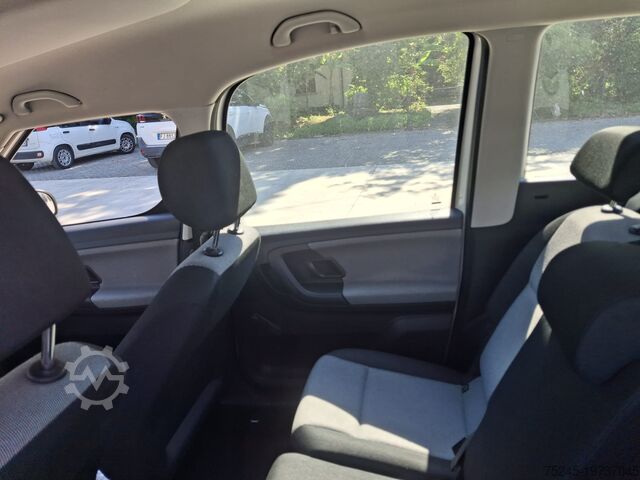Minibüs Skoda roomster 1.2 12v 75 CV