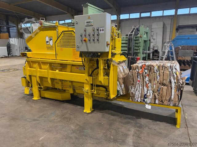 Bale press Presto CC 13 V