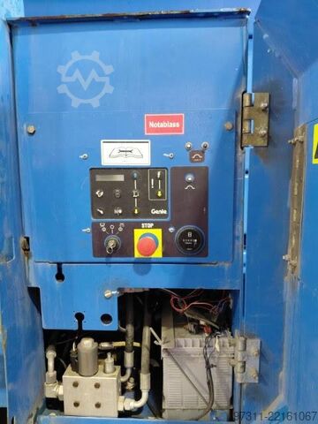 Sakselevator Genie GS-4390 RT
