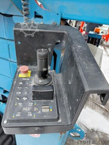 Sakselevator Genie GS-4390 RT