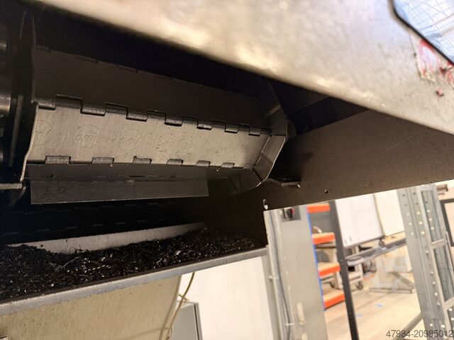 CNC टर्निंग और मिलिंग सेंटर DMG GILDEMEISTER TWIN 102