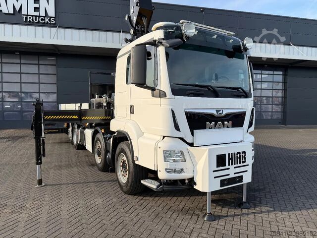 Kamion sa kranom MAN TGS 35.500 8x4H-6 BL HIAB X-HIPRO 548 E-9