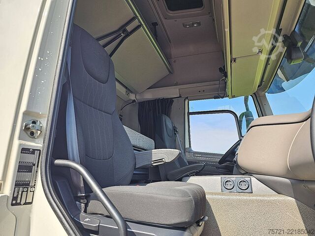 Standard-SZM DAF CF 450