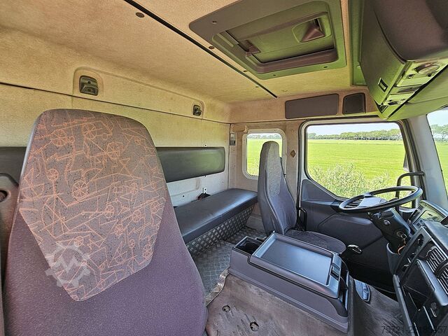 Maleta RENAULT PREMIUM 240 PREMIUM 210