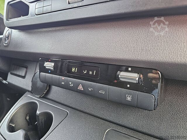 উঁচু ছাদের স্টেশন ওয়াগন MERCEDES-BENZ SPRINTER 317 L3H2 Mbux Automaat!