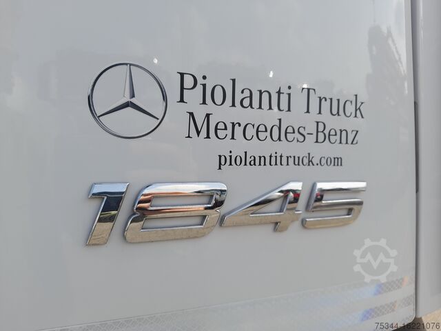 Standardtraktor Mercedes-Benz Actros F 18.45