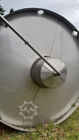 100000 Liter Lagertank aus V2A mit seitlichem Rührwerksflansch Holvrieka K0133