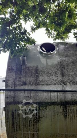 100000 Liter Lagertank aus V2A mit seitlichem Rührwerksflansch Holvrieka K0133