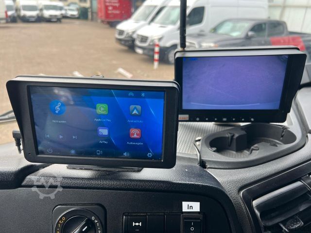 Lopbarības pārvadātājs MERCEDES-BENZ Atego 823 *4.Pferde*Pferdetransporter