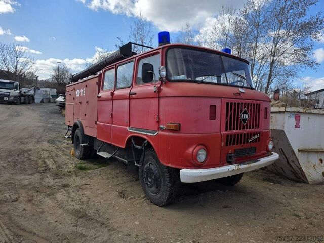 Грузовик специального назначения  W50 L/LF IFA Löschfahrzeug mit Pumpe + Tank