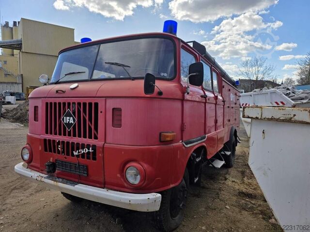 Грузовик специального назначения  W50 L/LF IFA Löschfahrzeug mit Pumpe + Tank