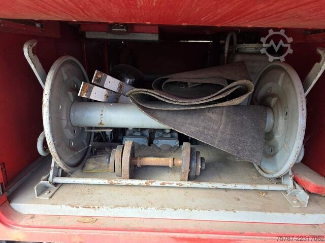 Грузовик специального назначения  W50 L/LF IFA Löschfahrzeug mit Pumpe + Tank