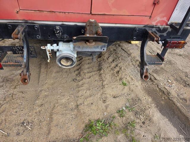 Грузовик специального назначения  W50 L/LF IFA Löschfahrzeug mit Pumpe + Tank