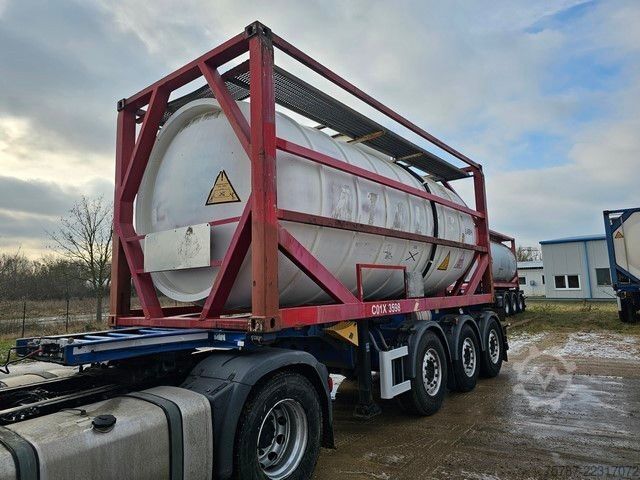 Полуприцеп с сменным кузовом SCHMITZ CARGOBULL Tankchassis mit Tankcontainer, 424.676 KM