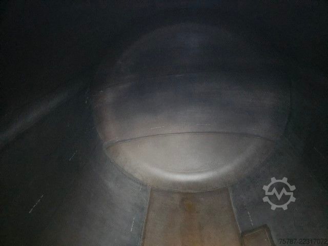 Полуприцеп с сменным кузовом SCHMITZ CARGOBULL Tankchassis mit Tankcontainer, 424.676 KM