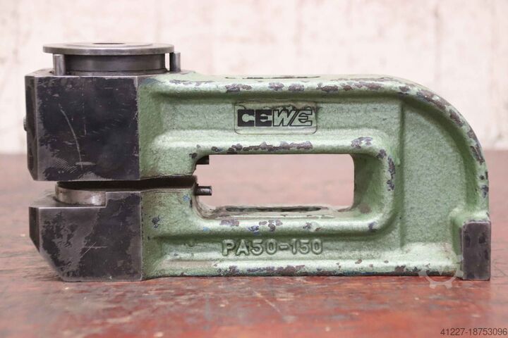 SEISOVA YKSIKKÖ CEWE PA50-150