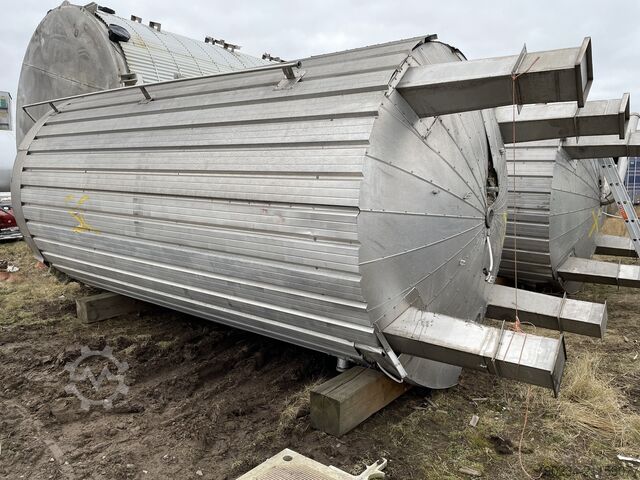 Vertikalni spremnik za skladištenje od nehrđajućeg čelika kapaciteta 25.000 litara, promjera 2600 mm SIELMANN 25,000 Litre