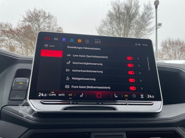 Furgoneta de caja alta MAN TGE 3.180 L4H3 Kasten STANDHZ ACC LED SITZHZ