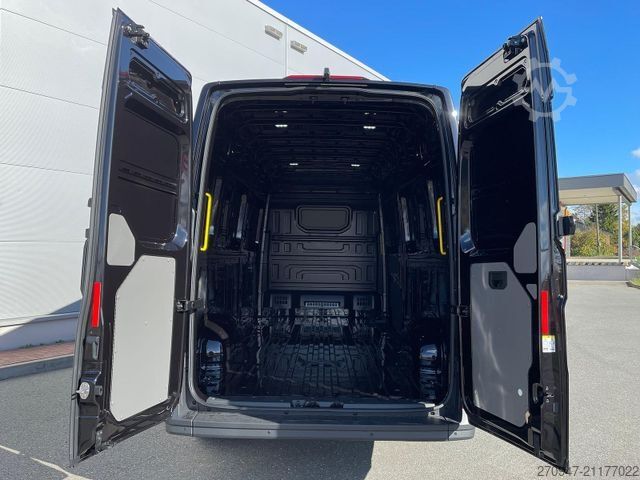 Furgoneta de caja alta MAN TGE 3.180 L4H3 Kasten STANDHZ ACC LED SITZHZ