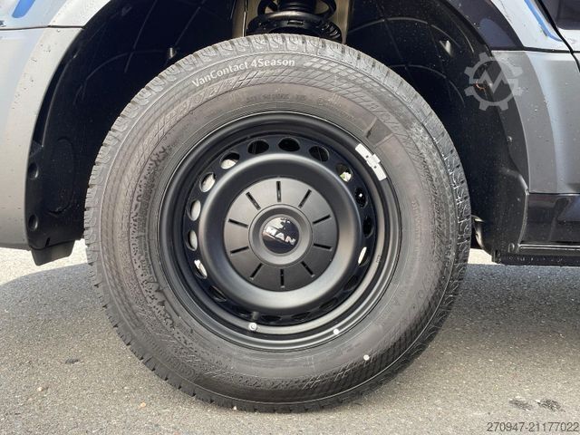 Furgoneta de caja alta MAN TGE 3.180 L4H3 Kasten STANDHZ ACC LED SITZHZ