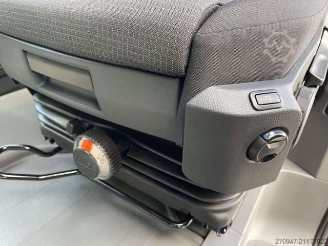 Furgoneta de caja alta MAN TGE 3.180 L4H3 Kasten STANDHZ ACC LED SITZHZ