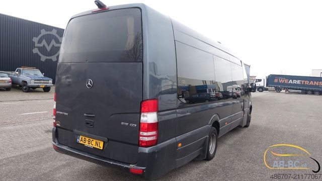 観光バス MERCEDES-BENZ Sprinter 516 21 Sitze mit großem Gepäck