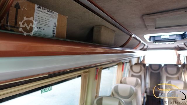 観光バス MERCEDES-BENZ Sprinter 516 21 Sitze mit großem Gepäck