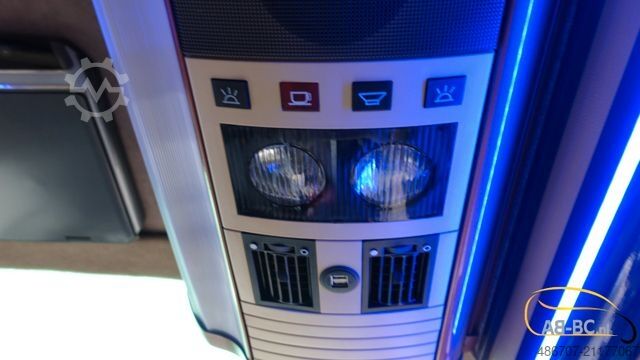 観光バス MERCEDES-BENZ Sprinter 516 21 Sitze mit großem Gepäck