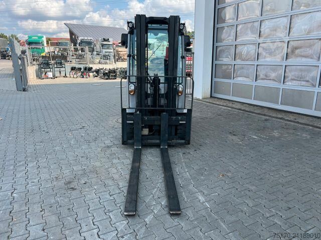 رافعة شوكية Still RX70-35 / Triplex: 4.60m / nur 2.911h! / SS