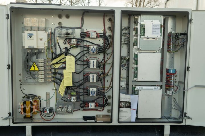 Kühler Used Watercooled chiller TRANE RTWB 210 320 kW 2007 yom