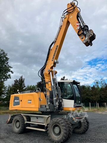 Mobilbagger LIEBHERR A924