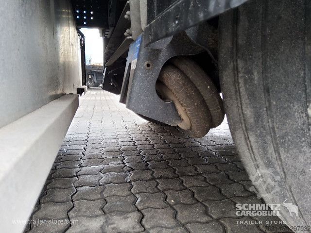 Gjysmërimorkio e hapur me mushama Schmitz Cargobull Curtainsider Standard Getränke