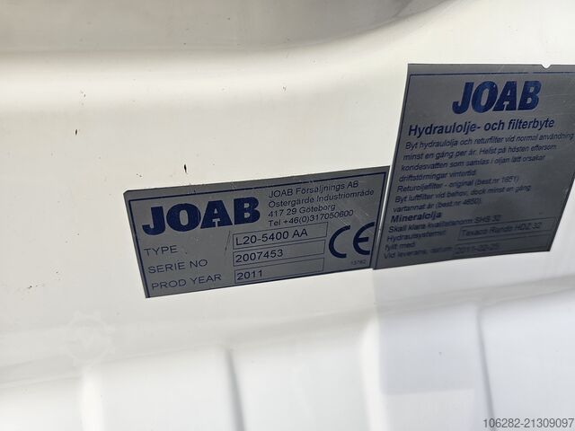 รถบรรทุกขนถ่ายตู้คอนเทนเนอร์แบบตะขอ (roll-off) SCANIA R560LB6X4HNB JOAB L20 Luft/Luft