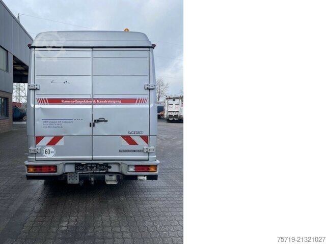 Prilagođeni kombi Mercedes-Benz Vario 615 DKA 4x2 Spülwagen / Dichtheitsprüfung