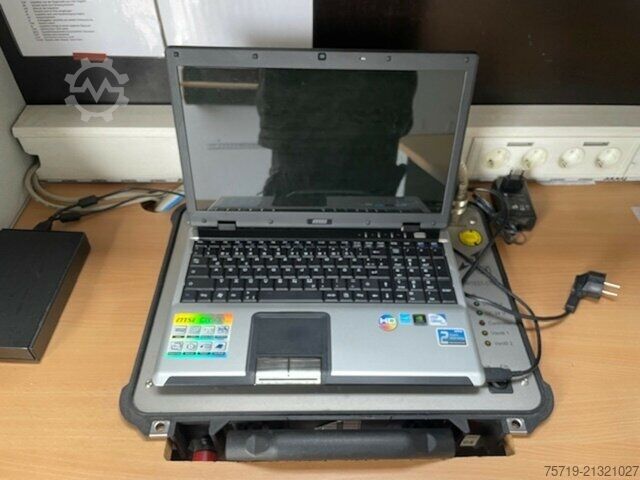 Prilagođeni kombi Mercedes-Benz Vario 615 DKA 4x2 Spülwagen / Dichtheitsprüfung