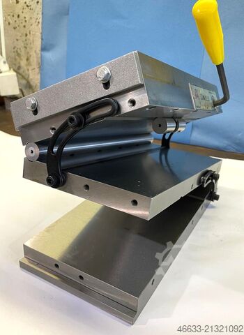 Double sine table with magnetic clamping plate Matchling 