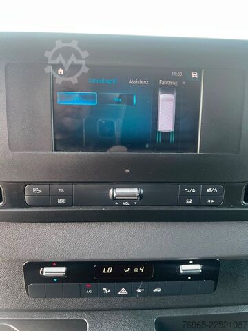 Vans ar augstu jumtu MERCEDES-BENZ Sprinter 215 9G-TR HOCH+LANG KLIMA 3-SITZ KAMERA