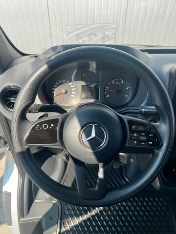 Vans ar augstu jumtu MERCEDES-BENZ Sprinter 215 9G-TR HOCH+LANG KLIMA 3-SITZ KAMERA