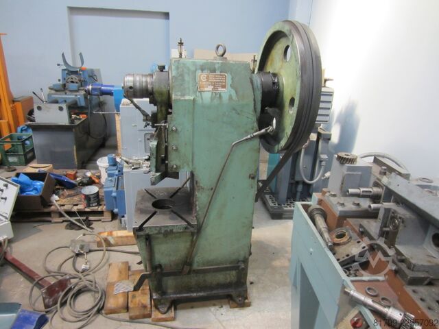 Exzenterpresse GIZELIS 25 T