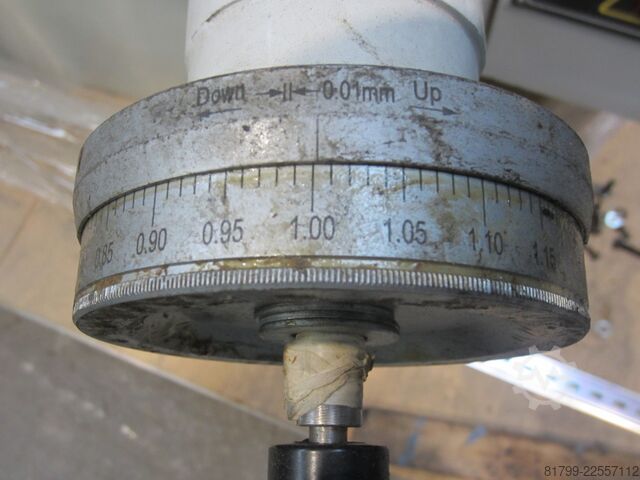 平面磨床 SURFACE GRINDING MACHINE